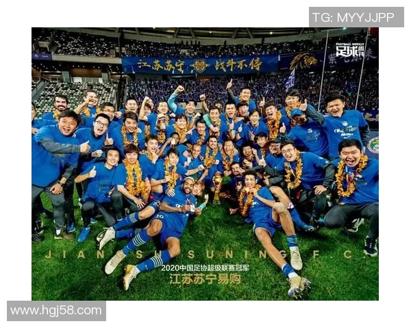 苏宁易购足球队奋勇争先展现团队精神与竞技风采的精彩瞬间 苏宁易购足球队奋勇争先展现团队精神与竞技风采的精彩瞬间